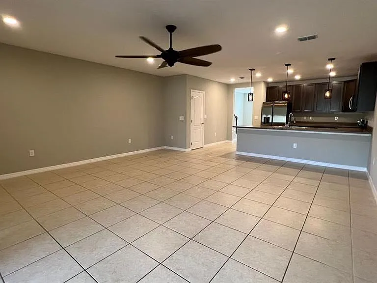 4805 Coral Castle Dr — Photo 8