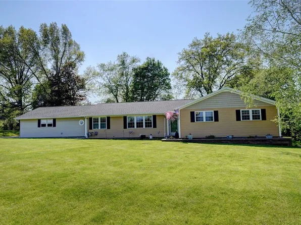 815 Gallup Rd, Spencerport, NY 14559