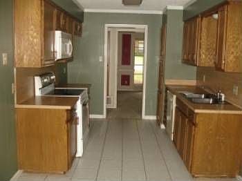 5th image of 7513 Cimarron Dr