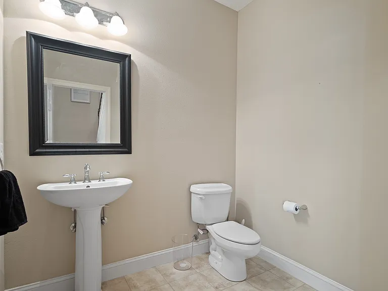 214 Aberdeen Pond Dr — Photo 34