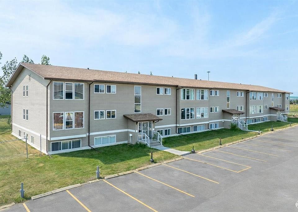 1st image of 101 N Big Hill Way SE #206