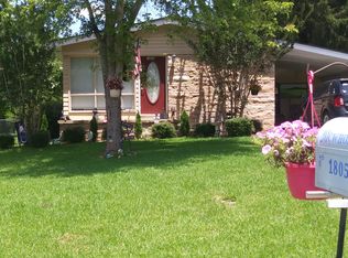 1805 Woodland Ct, Demopolis, AL 36732