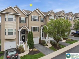2223 Rising Hill Rd, Whitehall, PA 18052