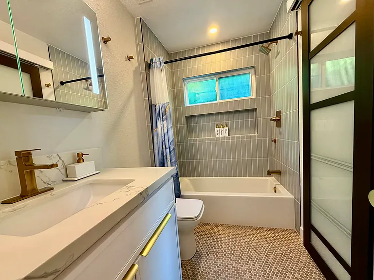 W Terrylynn Pl — Photo 11