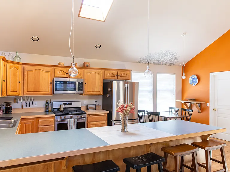 1137 NW Stannium Rd — Photo 8