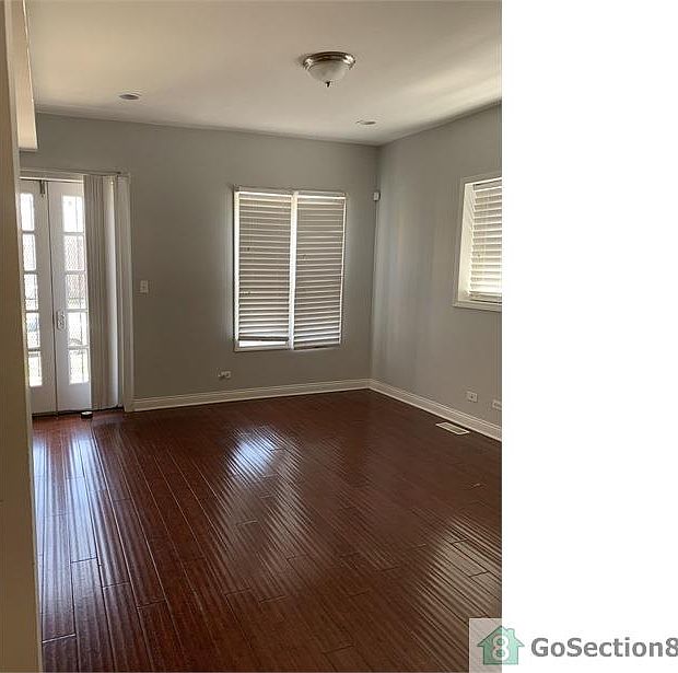 1st image of 7922 S Luella Ave