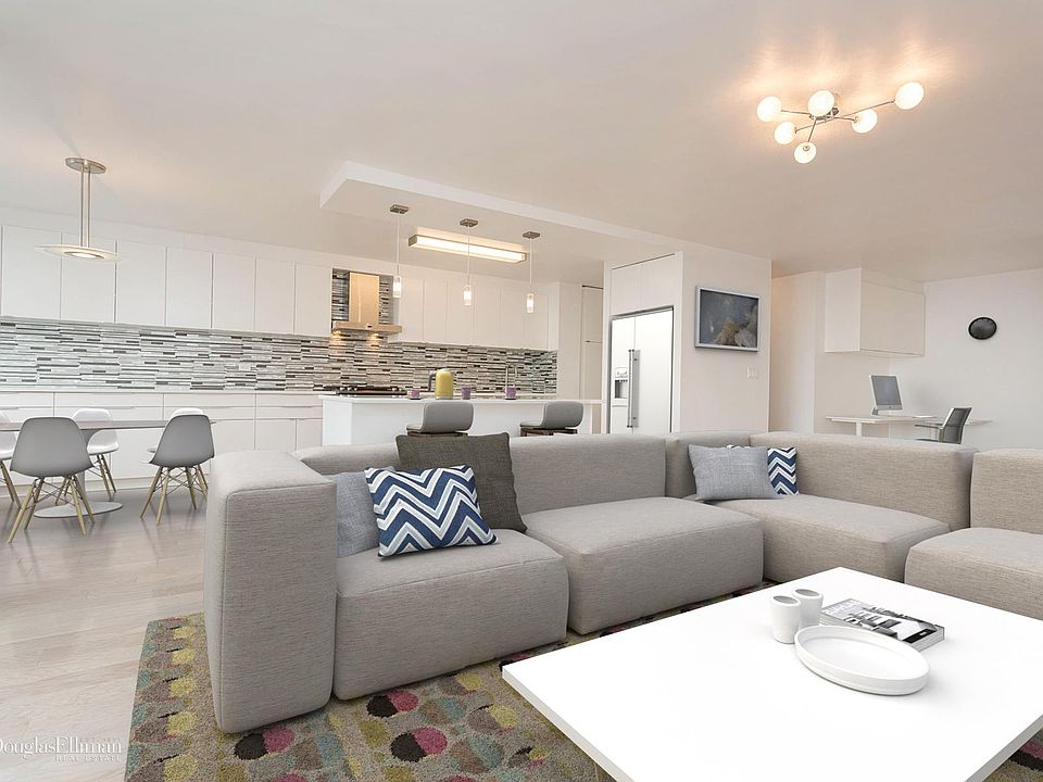 1st image of 1 Bay Club Dr APT 21C