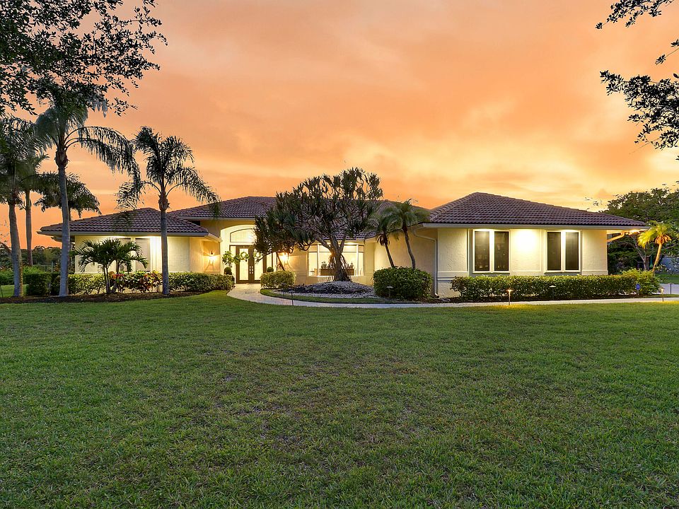 1st image of 8667 Steeplechase Drive