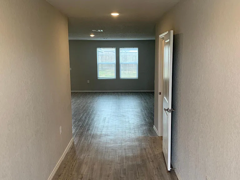 5606 Willow Breeze — Photo 3