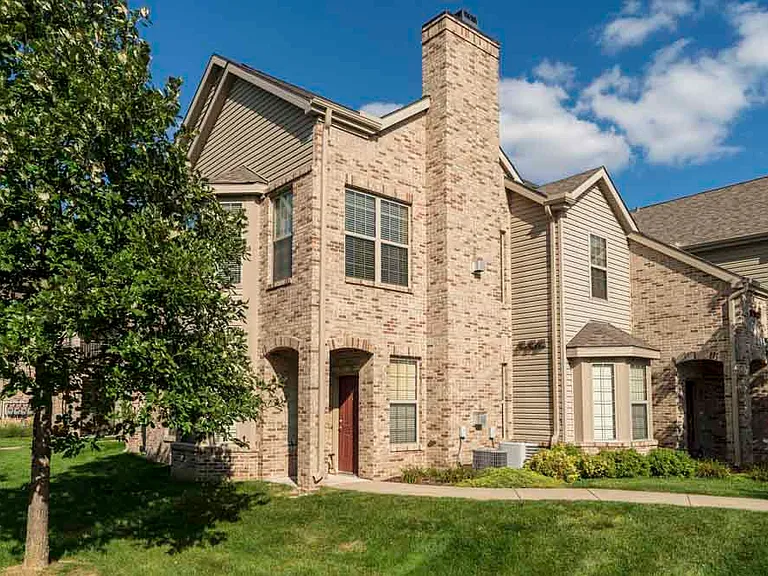 Luxurious villa-style community designed for your comfort and convenience.