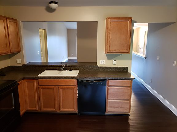 2nd image of 51845 Adler Park Dr E