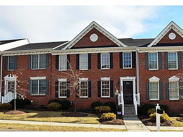 320 Marshall Heights Dr photo 1