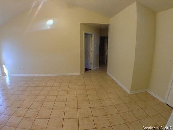 5th image of 5423 Morning Breeze Ln