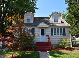 122 S Bellmawr Ave, Bellmawr, NJ 08031