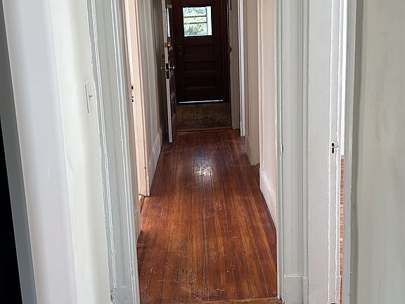 5th image of 74 Conwell Ave