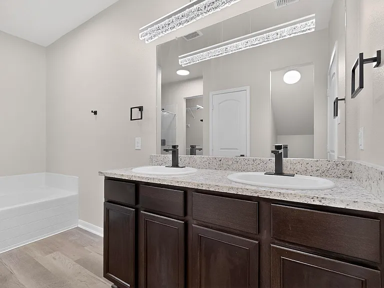15022 Harbor Lndg — Photo 25