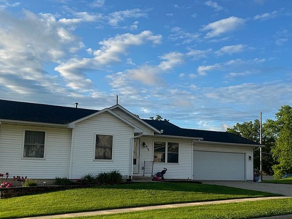 412 3rd St