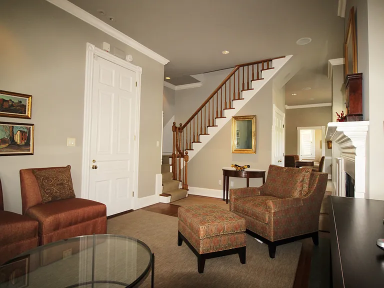3050 N St NW #2 — Photo 7