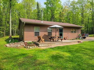 N6771 Mistwood Dr, Tomahawk, WI 54487