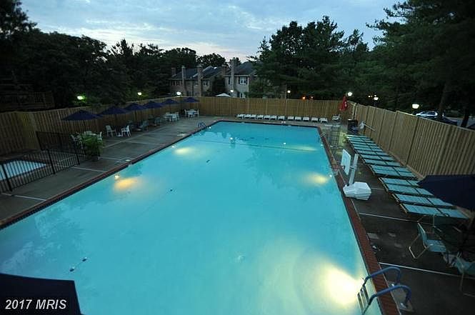 1st image of 8278 Clifton Farm Ct