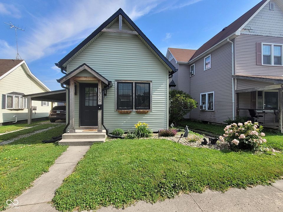 1st image of 1300 S B St