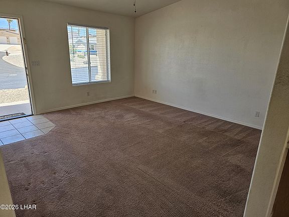 4th image of 3610 Bluecrest Dr
