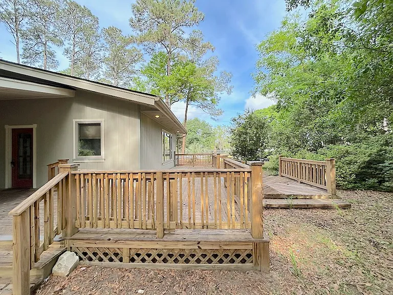 54 Falligant Ave — Photo 5
