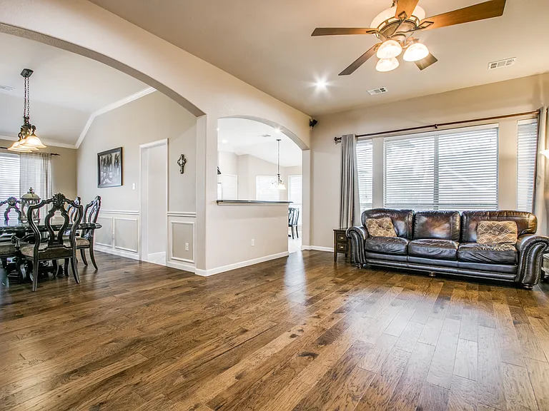 2509 Caprock Cv — Photo 11