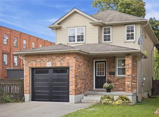 94 Chapel St, Woodstock, ON N4S3R7