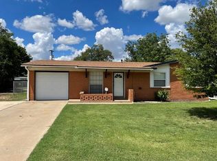 503 11th Ave, Canyon, TX 79015