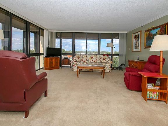3rd image of 3301 Bayshore Blvd Unit 710