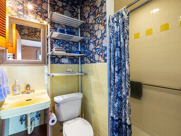 1310 Shore Dr — Photo 16