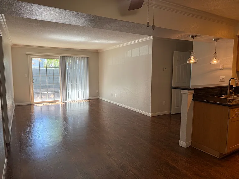 Beachwood Apartments — Photo 49