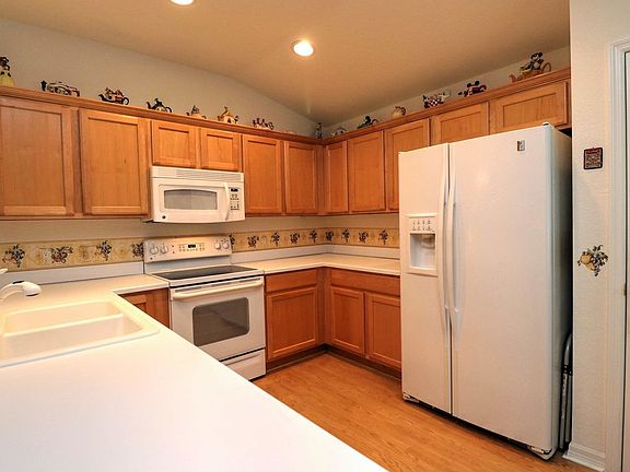4th image of 8651 SE 133rd St