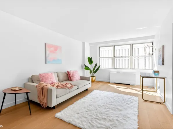 520 East 72nd Street image 1 of 17