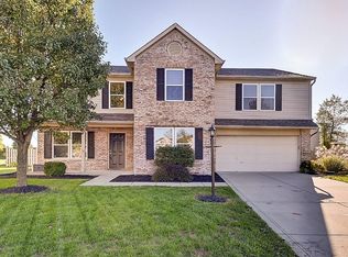 9227 N Bayside Cir, McCordsville, IN 46055