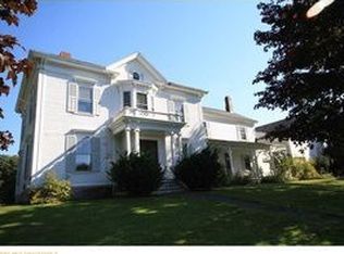 8 Cross Point Rd, Edgecomb, ME 04556