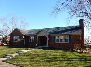 1100 Shagbark Ln, Lexington, KY