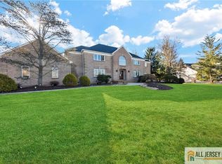 21 Drinking Brook Rd, Monmouth Junction, NJ 08852