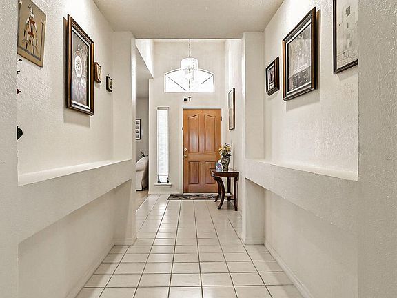 4th image of 6820 Echo Cliffs Dr