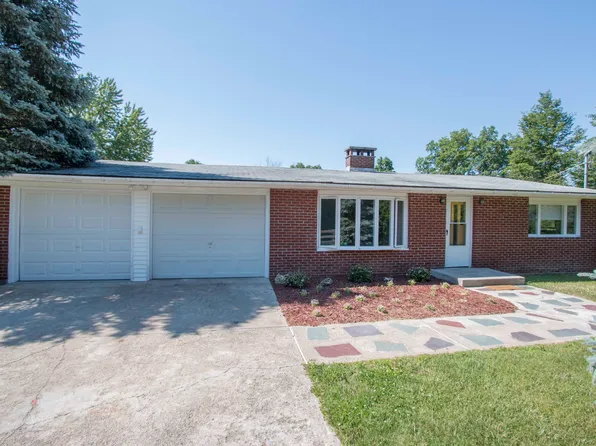 129 County Route 67, Stillwater, NY 12170