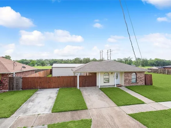 1933 Joseph Dr, Saint Bernard, LA 70085