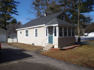 1855 N Hope Rd, Midland, MI 48642