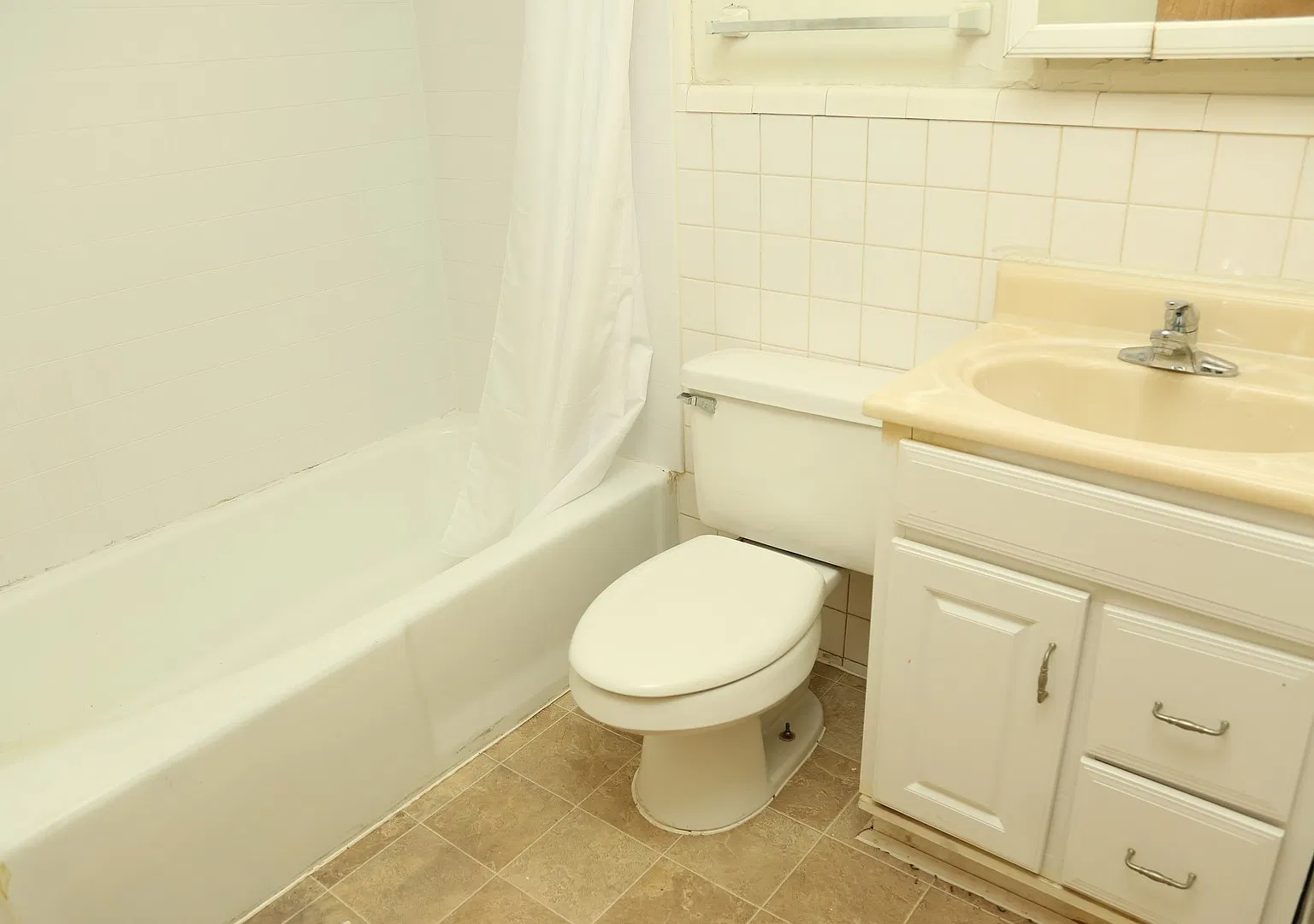 1500 Grady Ave — Photo 1