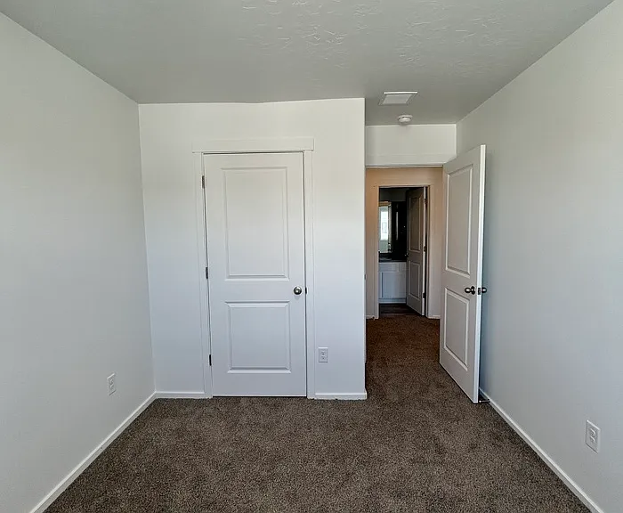 1796 N Blue Iris Ave — Photo 16