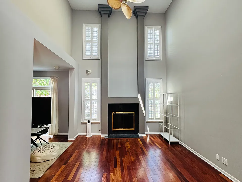 101 Allerton Dr