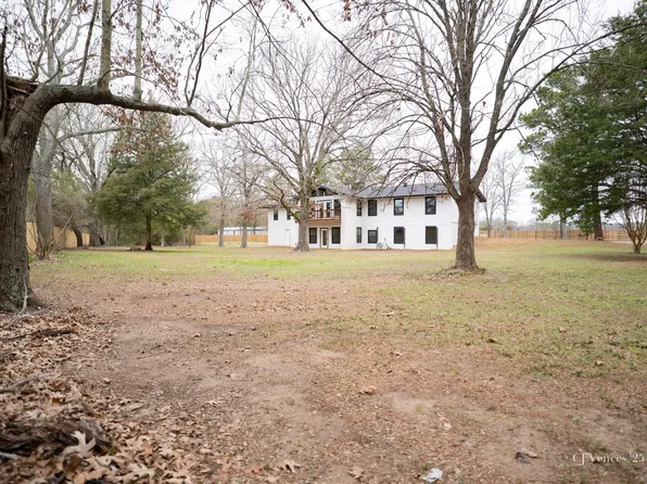 642 Circle M Dr, Grand Cane, LA 71032