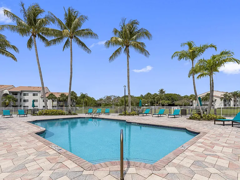 Waters Edge Delray — Photo 12