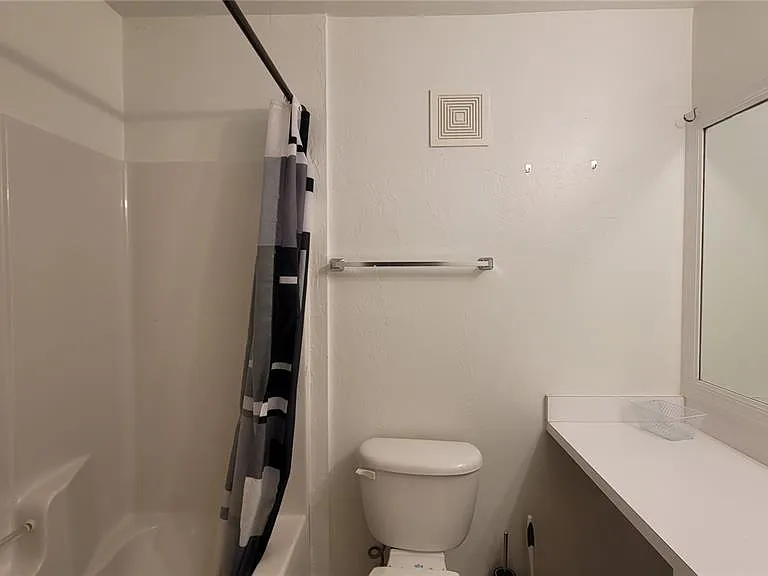 4000 SW 23rd St #6-303 — Photo 14