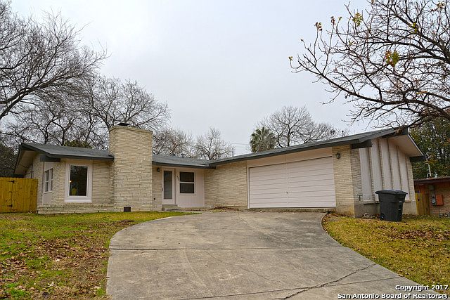 1st image of 4235 Vantage View Dr